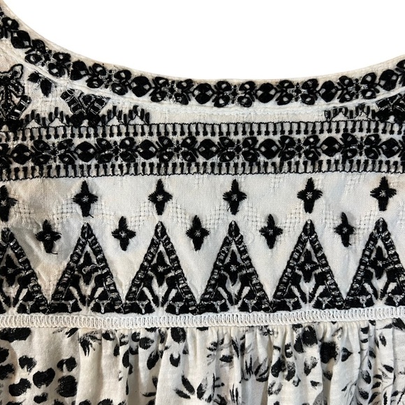 Lucky Brand Floral Blouse Plus 1X White Black Embroidered Boho Patterned Peasant - Picture 6 of 9